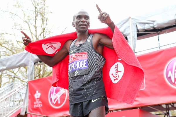 Eluid Kipchoge wins London Marathon 2016