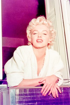 Marilyn Monroe from window