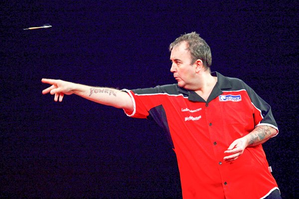 Phil "The Power" Taylor action 2009