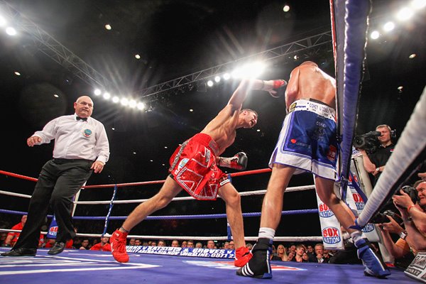 Nathan Cleverly v Tony Bellew Echo Arena 2011