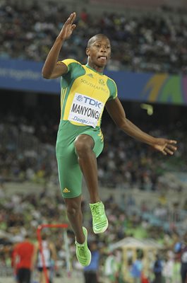 Luvo Manyonga South Africa World Athletics Daegu 2011 