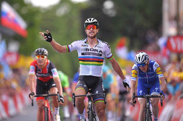 Peter Sagan wins Stage 3 Tour de France 2017  