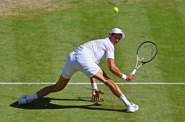 Novak Djokovic stretch backhand Semi Final Wimbledon 2022