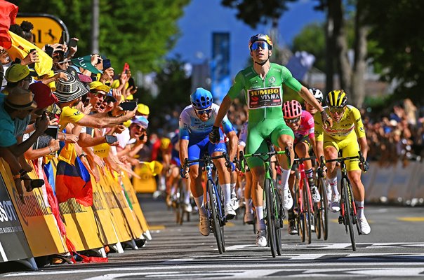 Wout Van Aert Belgium wins Stage 8 sprint Tour de France 2022  