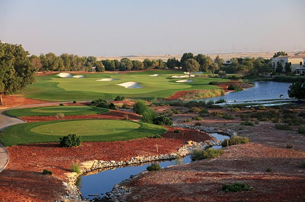 Par 4 16th Hole Earth Course Jumeirah Golf Estates Dubai 