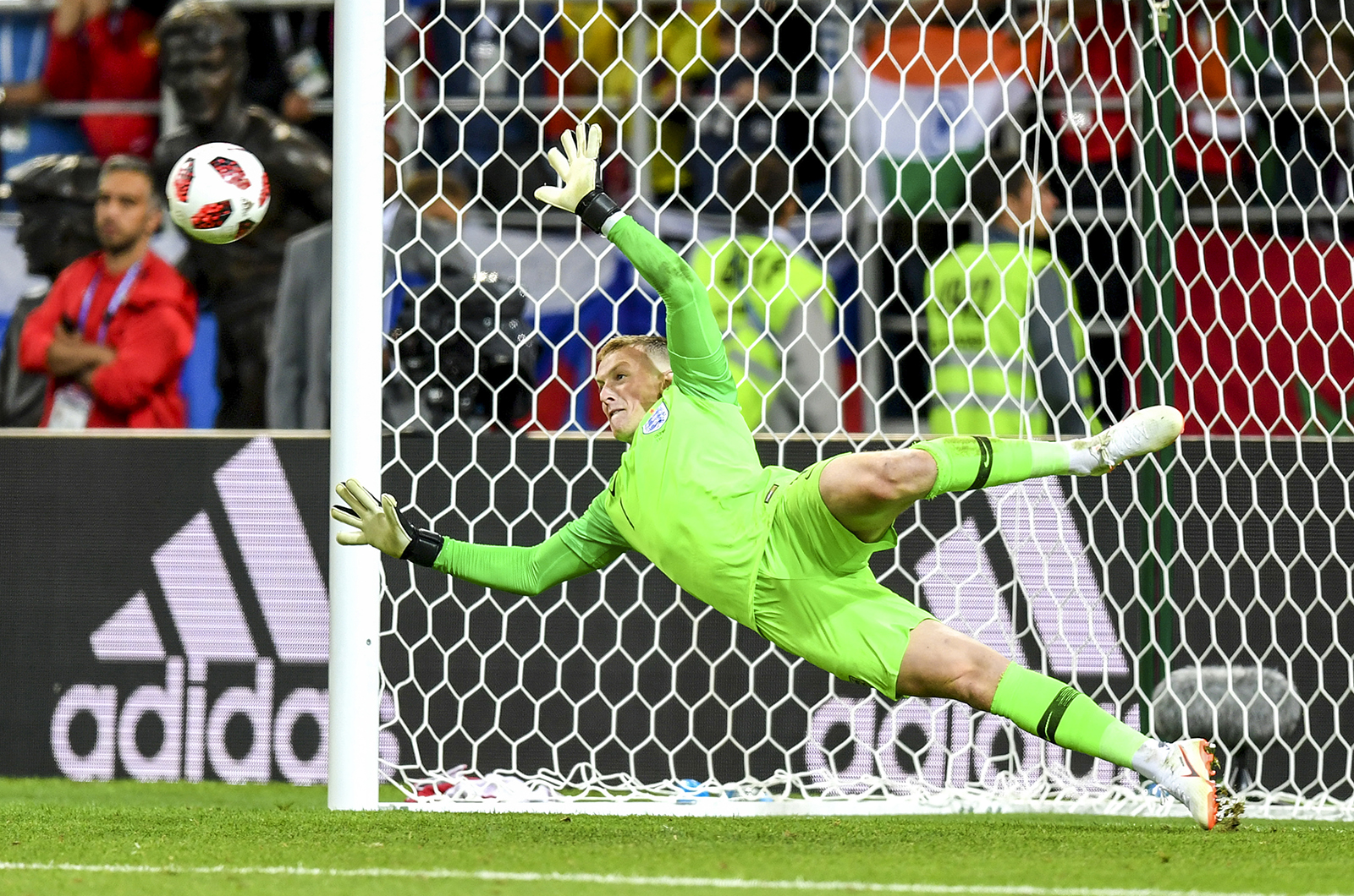 Jordan Pickford Saves Penalty for England at World Cup 2018