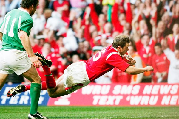 Wales Beat England to win 6 Nations Grand Slam 2008