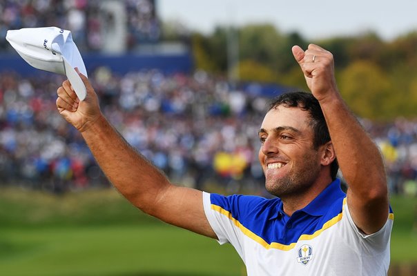 Molinari celebrates Europe Ryder Cup victory 2018