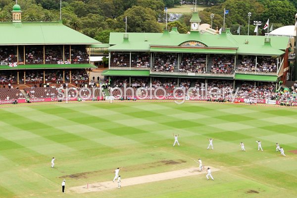 Chris Tremlett seals 3-1 win - 2010 Ashes