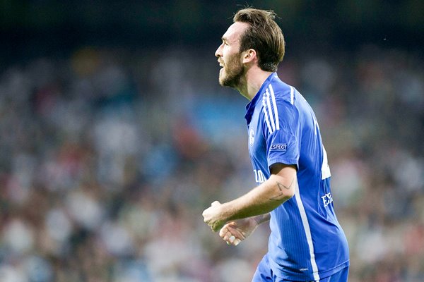 Christian Fuchs FC Schalke 04 goal