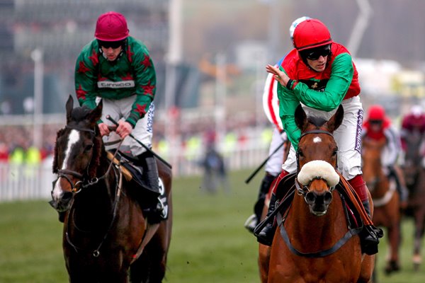 Sam Twiston-Davies & Dodging Bullets Steeple Chase