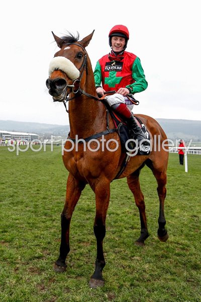 Sam Twiston-Davies & Dodging Bullets Steeple Chase