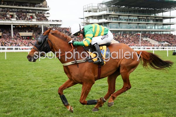 Tony McCoy & Uxizandre Chase 2015