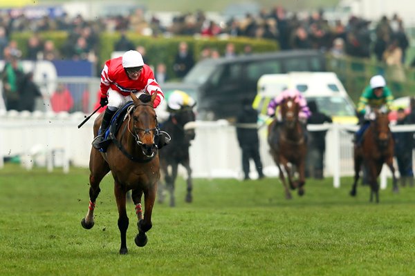 Nico de Boinville & Coneygree Gold Cup Winner 2015