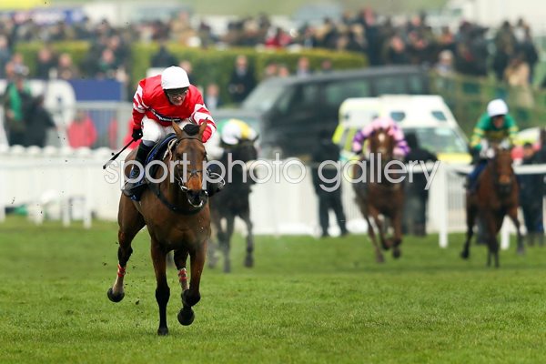 Nico de Boinville & Coneygree Gold Cup Winner 2015