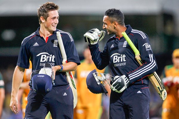 Chris Woakes and Ajmal Shahzad - T20 win 2011