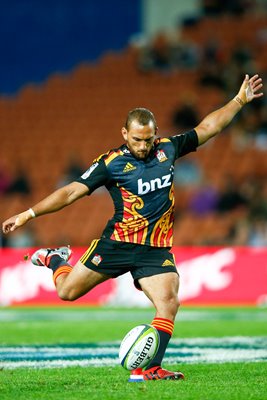 Aaron Cruden Chiefs v Bulls 2015