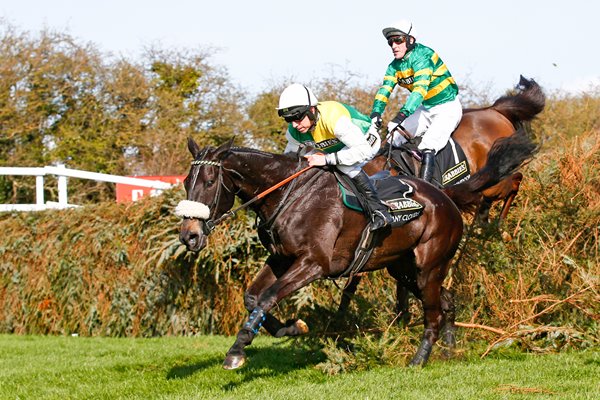 Leighton Aspel & AP Mcoy Grand National 2015