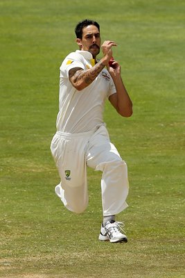 Mitchell Johnson bowls Australia v South Africa Centurion 2014