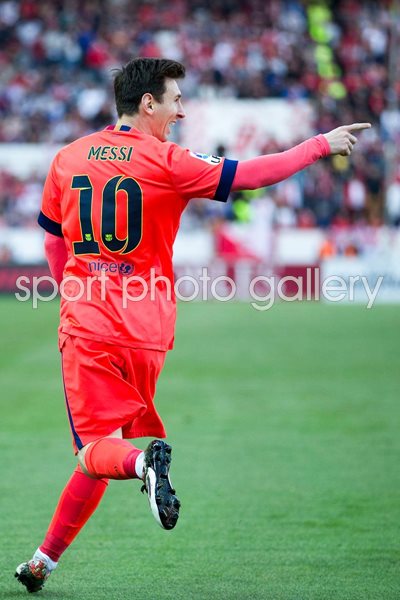 Lionel Messi FC Barcelona celebrates scoring