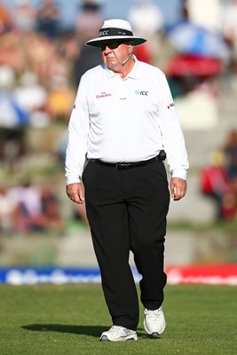 Steve Davis Umpire West Indies v England Antigua 2015