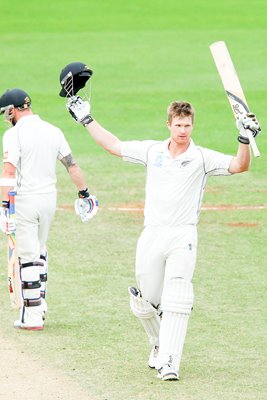 James Neesham 100 New Zealand v India Wellington 2014