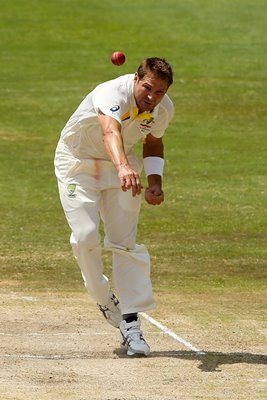 Ryan Harris Australia bowls v South Africa 2014