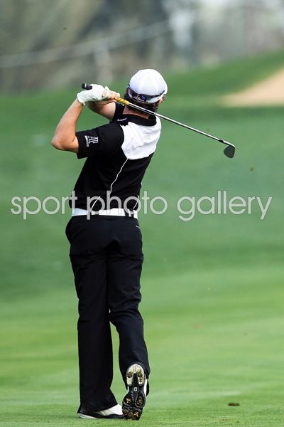Rory McIlroy follow through - Dubai 2011