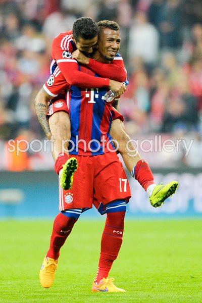 Jerome Boateng & Thiago Alcantara Bayern Muenchen v Porto 2015