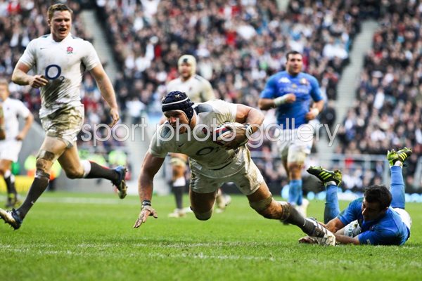 James Haskell scores v Italy - 6 Nations 2011