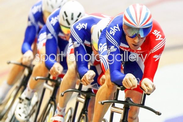 Bradley Wiggins leads GB Pursuit team 2011