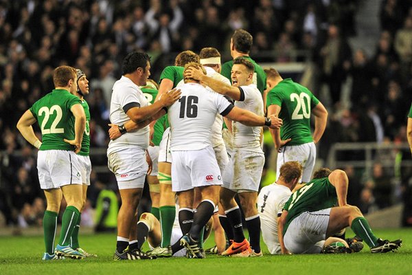 England celebrate v Ireland Twickenham 6 Nations 2014