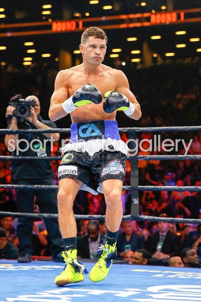 Amir Khan v Chris Algieri New York 2015