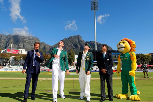 Coin Toss South Africa v Australia 3rd Test Cape Town 2014