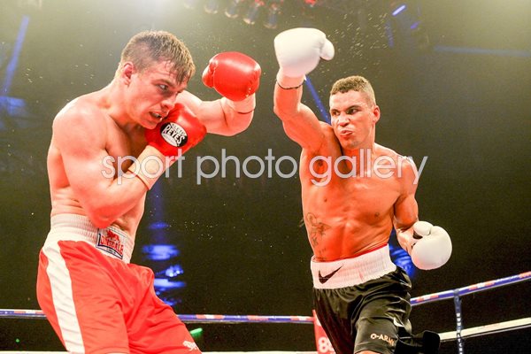 Anthony Agogo beats Greg O'Neil Glasgow 2014