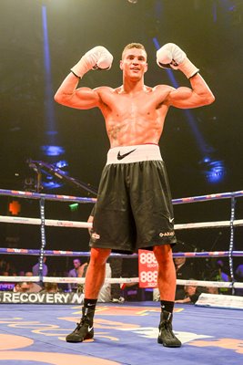 Anthony Agogo beats Greg O'Neil Glasgow 2014