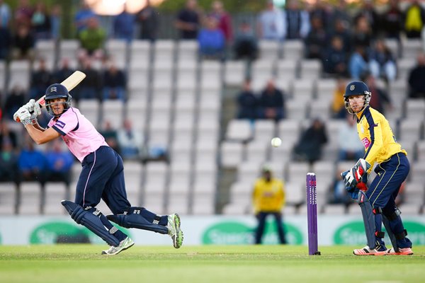 Neil Dexter Middlesex v Hampshire 2015