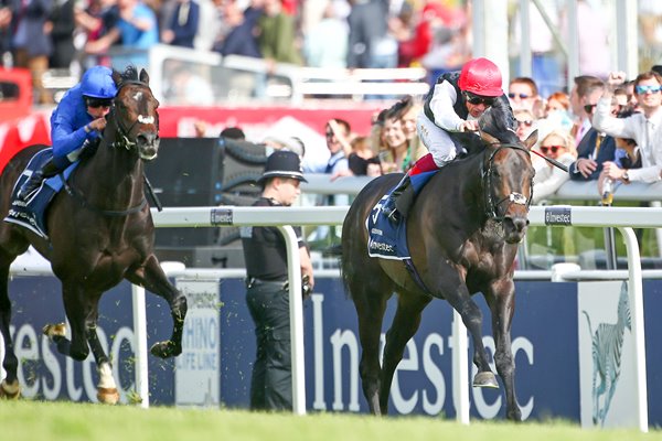 Frankie Dettori Wins the Derby 2015