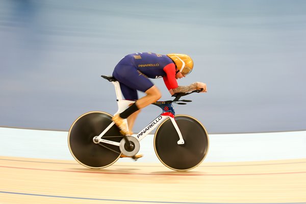 Sir Bradley Wiggins UCI Hour Record Attempt 2015