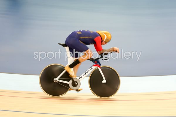 Sir Bradley Wiggins UCI Hour Record Attempt 2015