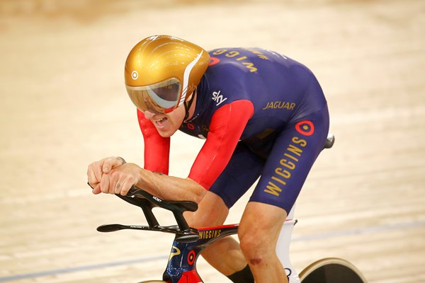 Sir Bradley Wiggins UCI Hour Record Attempt 2015