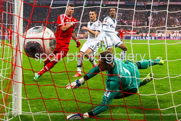 Mario Mandzukic Bayern Muenchen v FC Schalke 04 2014