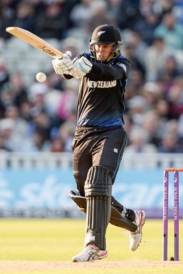 Ross Taylor New Zealand v England ODI Edgbaston 2015