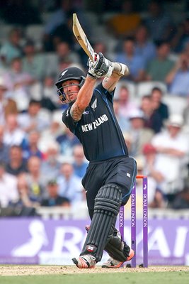 Luke Ronchi New Zealand v England ODI Oval 2015