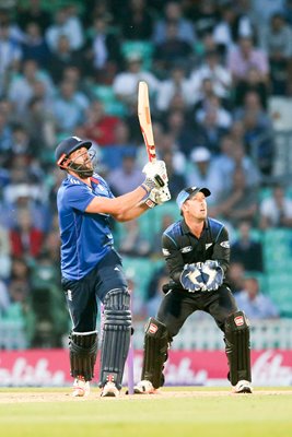 Liam Plunkett England v New Zealand ODI Oval 2015
