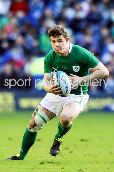 Brian O'Driscoll 2011 6 Nations action