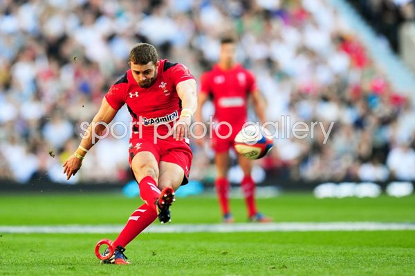 Leigh Halfpenny Wales v England Twickenham 2014