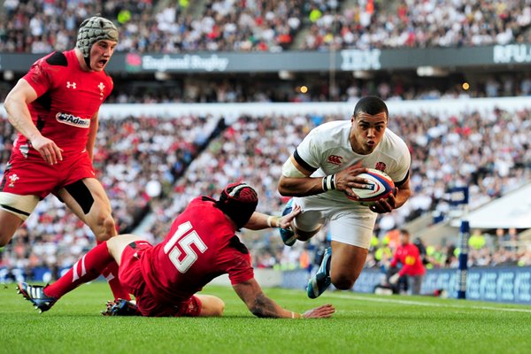 Luther Burrell scores England v Wales Twickenham 2014