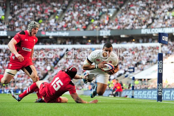 Luther Burrell scores England v Wales Twickenham 2014