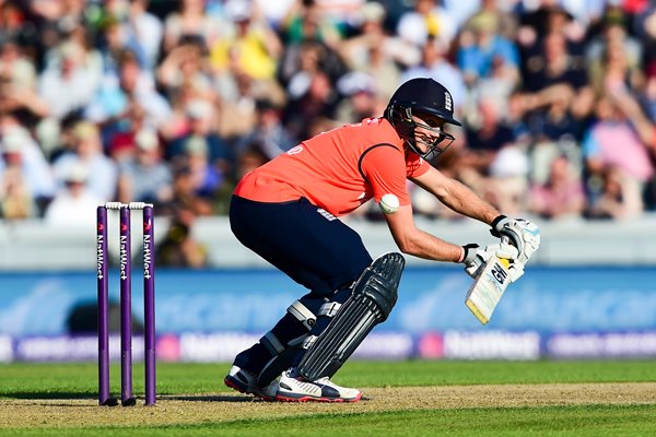 Joe Root England v New Zealand T20 Old Trafford 2015